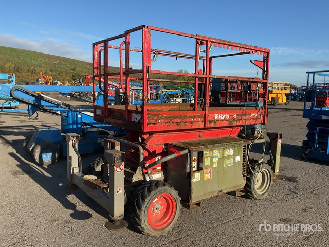2016 Skyjack SJ5832 4x4 Diesel Scissor Lift - Käärlift: pilt 3 2016 Skyjack SJ5832 4x4 Diesel Scissor Lift - Käärlift: pilt 3