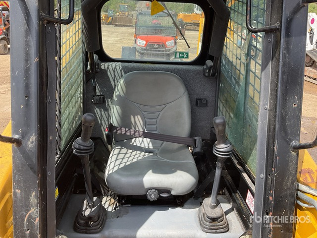 2021 Gehl R165 High Flow Skid Steer Loader - Kompaktlaadur: pilt 4 2021 Gehl R165 High Flow Skid Steer Loader - Kompaktlaadur: pilt 4