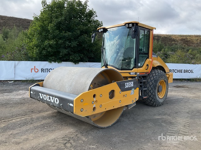 2022 Volvo SD135B Smooth Drum Compactor - Hooldusniiduk/ Multšer: pilt 1 2022 Volvo SD135B Smooth Drum Compactor - Hooldusniiduk/ Multšer: pilt 1