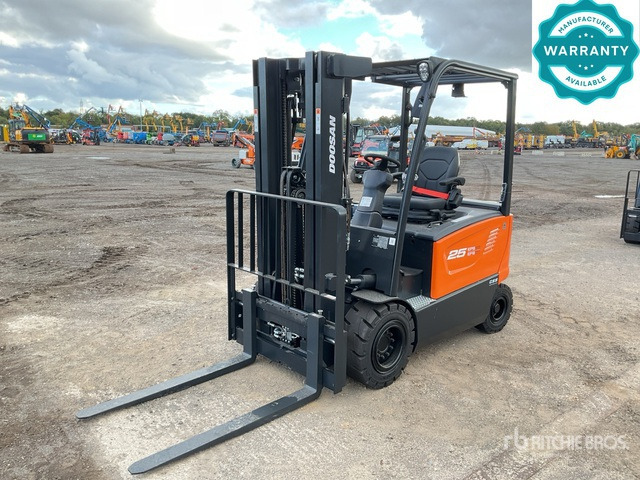 2023 Doosan B25X-7 PLUS 2500 kg Electric Forklift - Elektritõstuk: pilt 2 2023 Doosan B25X-7 PLUS 2500 kg Electric Forklift - Elektritõstuk: pilt 2