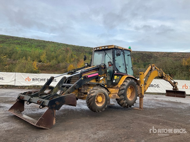 2005 Cat 428D 4x4 Backhoe Loader - Muu seadmestik: pilt 1 2005 Cat 428D 4x4 Backhoe Loader - Muu seadmestik: pilt 1