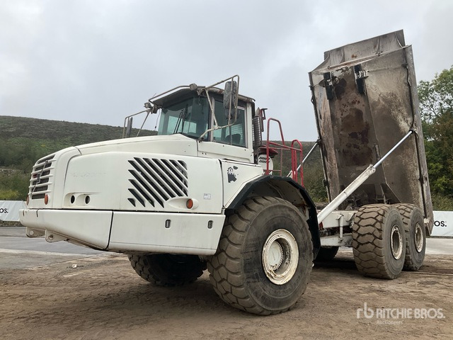 Volvo A40D Articulated Dump Truck - Liigendkallur: pilt 2 Volvo A40D Articulated Dump Truck - Liigendkallur: pilt 2