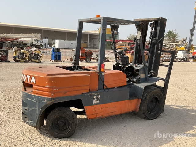 1995 Toyota 5FDA50 5 ton (Inoperable) Forklift - Diiseltõstuk: pilt 3 1995 Toyota 5FDA50 5 ton (Inoperable) Forklift - Diiseltõstuk: pilt 3