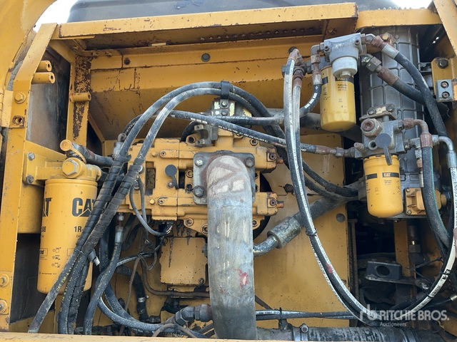 2002 Cat 330CL - Lintekskavaator: pilt 5 2002 Cat 330CL - Lintekskavaator: pilt 5