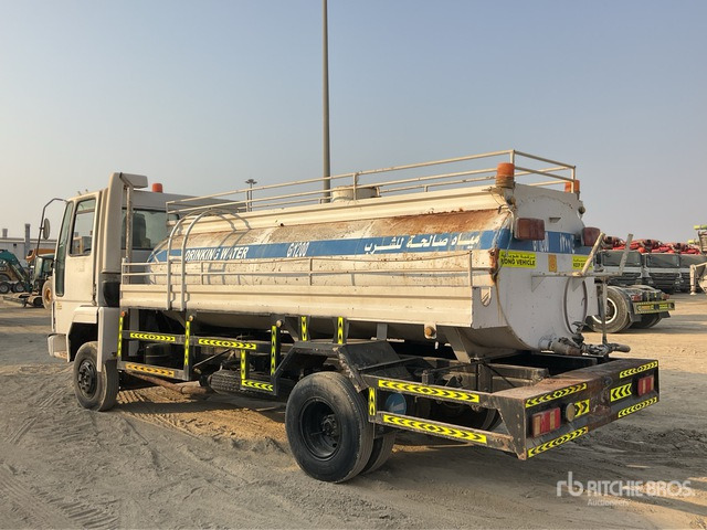 2002 Iveco Cargo 712 5000 L 4x2 Water Truck - Tsisternauto: pilt 4 2002 Iveco Cargo 712 5000 L 4x2 Water Truck - Tsisternauto: pilt 4