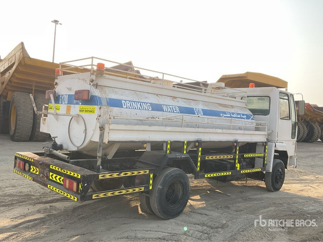 2002 Iveco Cargo 712 5000 L 4x2 Water Truck - Tsisternauto: pilt 5 2002 Iveco Cargo 712 5000 L 4x2 Water Truck - Tsisternauto: pilt 5