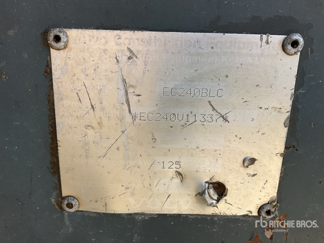 2004 Volvo EC240B LC - Lintekskavaator: pilt 2 2004 Volvo EC240B LC - Lintekskavaator: pilt 2