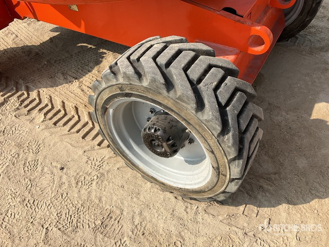 2007 JLG 450AJ 4WD Diesel Articulating Boom Lift - Liigendpoom: pilt 4 2007 JLG 450AJ 4WD Diesel Articulating Boom Lift - Liigendpoom: pilt 4