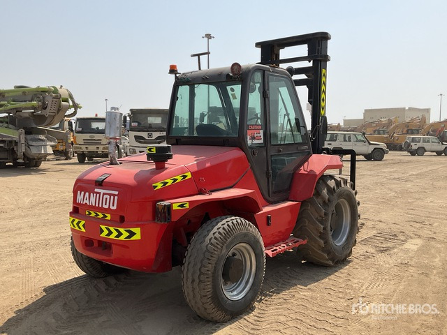 2007 Manitou M50-4 4x4 Rough Terrain Forklift - Ebatasasel maastikul kohanduv kahveltõstuk: pilt 3 2007 Manitou M50-4 4x4 Rough Terrain Forklift - Ebatasasel maastikul kohanduv kahveltõstuk: pilt 3