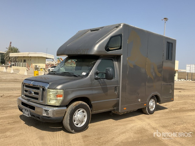 2008 Ford F-350 4x2 Horse Transporting Truck :Misc. Truck - Hobuseauto: pilt 1 2008 Ford F-350 4x2 Horse Transporting Truck :Misc. Truck - Hobuseauto: pilt 1