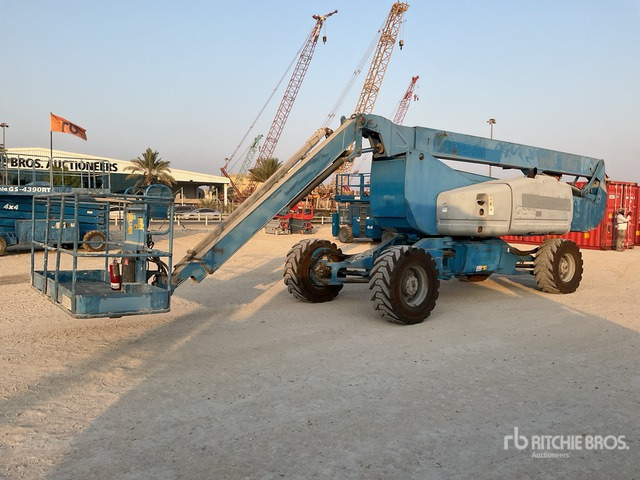 2008 Genie Z-135 4WD Diesel Articulating Boom Lift - Liigendpoom: pilt 2 2008 Genie Z-135 4WD Diesel Articulating Boom Lift - Liigendpoom: pilt 2