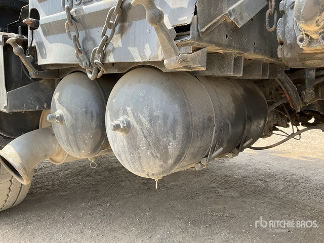 2008 Volvo FM400 6x4 20000 Liters Vacuum Tanker Truck - Vaakumveok: pilt 5 2008 Volvo FM400 6x4 20000 Liters Vacuum Tanker Truck - Vaakumveok: pilt 5