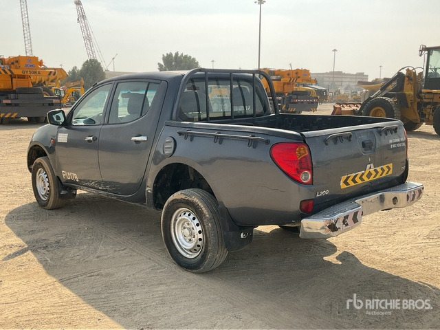 2009 Mitsubishi L200 4x4 Crew Cab Pickup - Pikap: pilt 2 2009 Mitsubishi L200 4x4 Crew Cab Pickup - Pikap: pilt 2