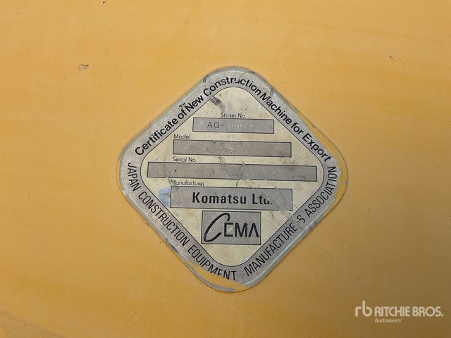 2010 Komatsu GD825A-2 Motor Grader - Teehöövel: pilt 4 2010 Komatsu GD825A-2 Motor Grader - Teehöövel: pilt 4