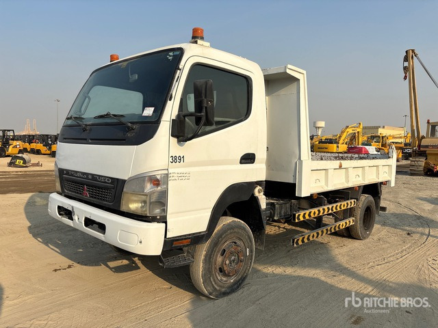 2010 Mitsubishi Canter 4x4 S/A Dump Truck - Kallurauto: pilt 1 2010 Mitsubishi Canter 4x4 S/A Dump Truck - Kallurauto: pilt 1