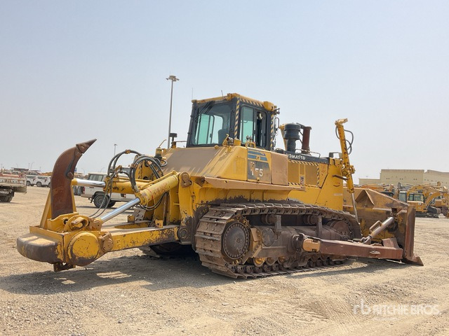 2011 Komatsu D155A-6 - Buldooser: pilt 4 2011 Komatsu D155A-6 - Buldooser: pilt 4