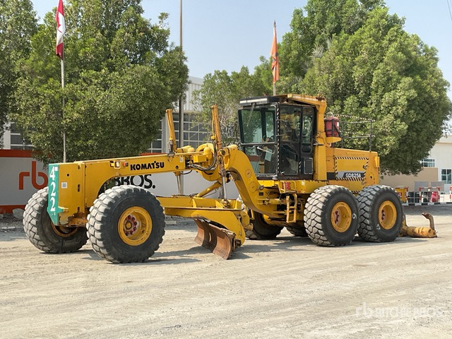 2011 Komatsu GD825A-2 Motor Grader - Teehöövel: pilt 1 2011 Komatsu GD825A-2 Motor Grader - Teehöövel: pilt 1