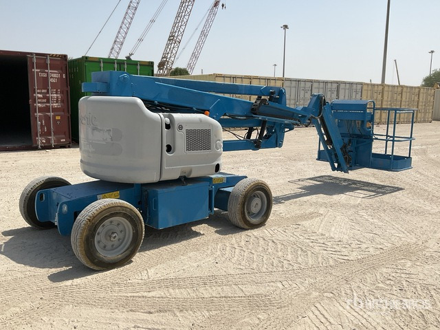 2012 Genie Z-45/25J 2WD Diesel Articulating Boom Lift - Liigendpoom: pilt 4 2012 Genie Z-45/25J 2WD Diesel Articulating Boom Lift - Liigendpoom: pilt 4