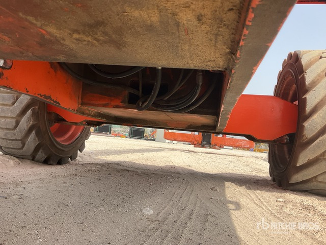 2012 JLG 800AJ 4WD Diesel Articulating Boom Lift - Liigendpoom: pilt 5 2012 JLG 800AJ 4WD Diesel Articulating Boom Lift - Liigendpoom: pilt 5