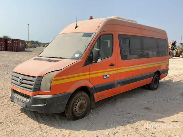 2014 Volkswagen Crafter 4x2 18-Seat Mini (Inoperable) Bus - Väikebuss, Mikrobuss: pilt 2 2014 Volkswagen Crafter 4x2 18-Seat Mini (Inoperable) Bus - Väikebuss, Mikrobuss: pilt 2