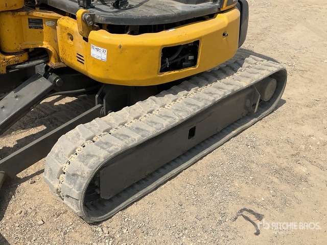 2015 Komatsu PC35MR-3 - Miniekskavaator: pilt 5 2015 Komatsu PC35MR-3 - Miniekskavaator: pilt 5