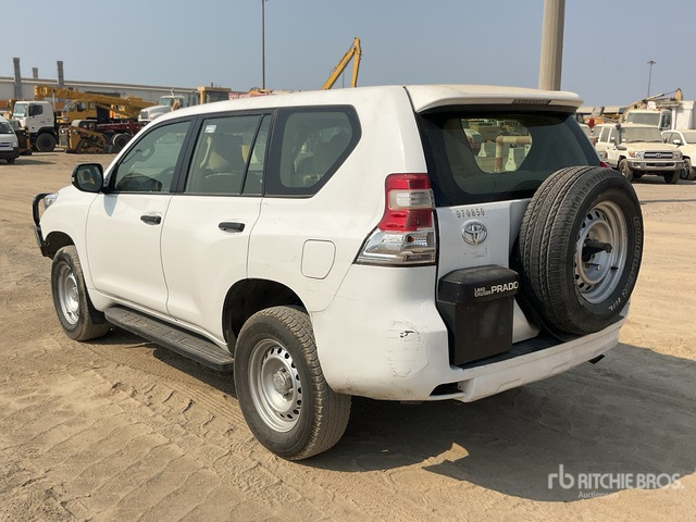 2015 Toyota Prado TX 150L 4x4 SUV - Maastur: pilt 4 2015 Toyota Prado TX 150L 4x4 SUV - Maastur: pilt 4
