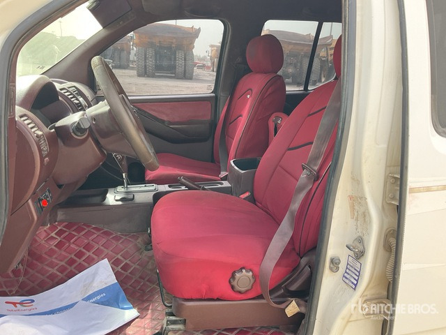 2016 Nissan 4x2 Crew Cab Pickup - Pikap: pilt 5 2016 Nissan 4x2 Crew Cab Pickup - Pikap: pilt 5