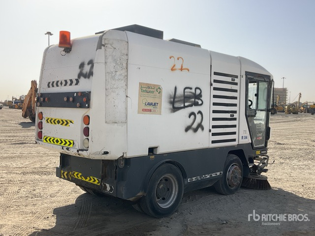 2016 Ravo STH 540 Sweeper Truck - Tänavapühkimismasin: pilt 3 2016 Ravo STH 540 Sweeper Truck - Tänavapühkimismasin: pilt 3