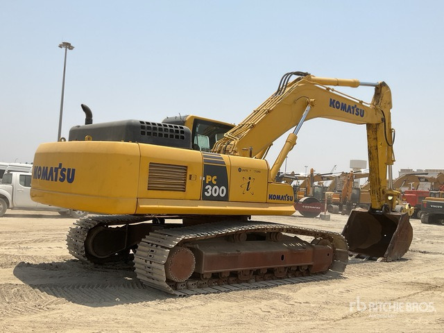 2017 Komatsu PC300-8M0 - Lintekskavaator: pilt 3 2017 Komatsu PC300-8M0 - Lintekskavaator: pilt 3