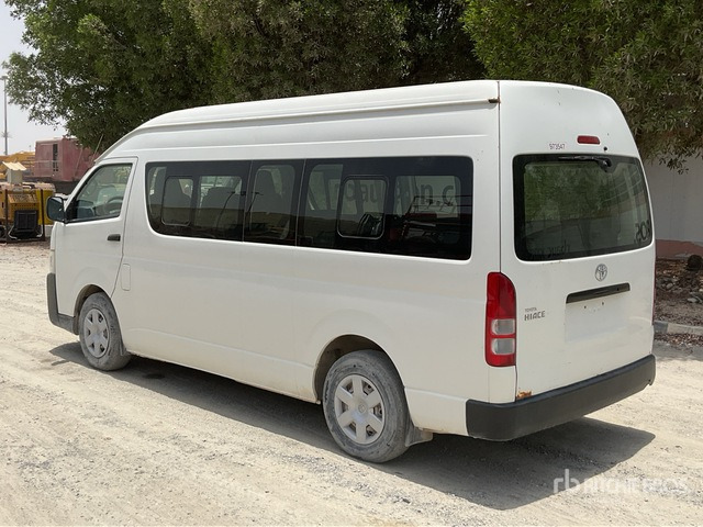 2018 Toyota Hiace High Roof 4x2 16-Seat Mini Bus - Väikebuss, Mikrobuss: pilt 4 2018 Toyota Hiace High Roof 4x2 16-Seat Mini Bus - Väikebuss, Mikrobuss: pilt 4