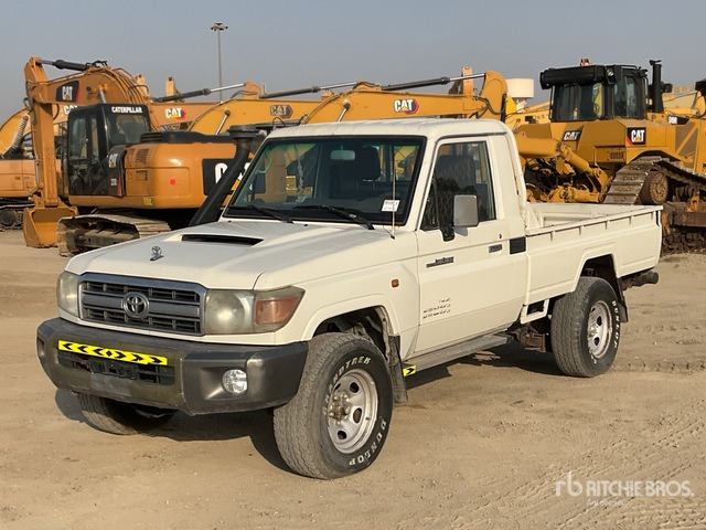 2018 Toyota Land Cruiser 79L 4x4 Pickup - Pikap: pilt 1 2018 Toyota Land Cruiser 79L 4x4 Pickup - Pikap: pilt 1