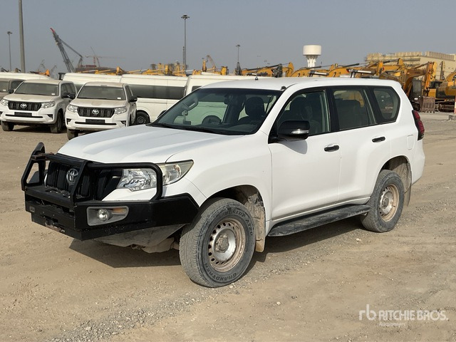 2018 Toyota Prado 150L 4x4 SUV - Maastur: pilt 2 2018 Toyota Prado 150L 4x4 SUV - Maastur: pilt 2