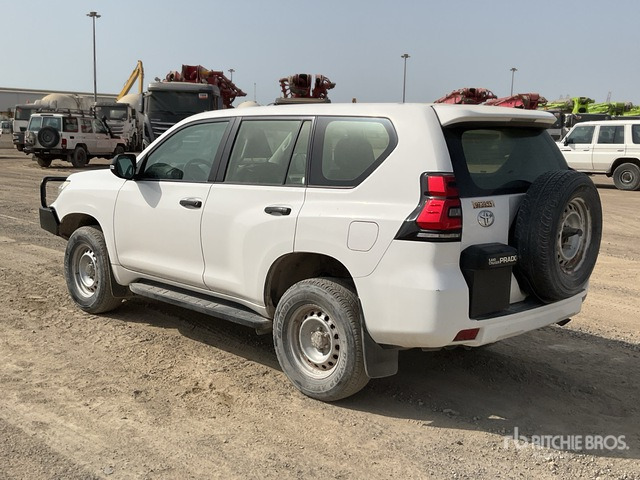 2018 Toyota Prado 150L 4x4 SUV - Maastur: pilt 3 2018 Toyota Prado 150L 4x4 SUV - Maastur: pilt 3