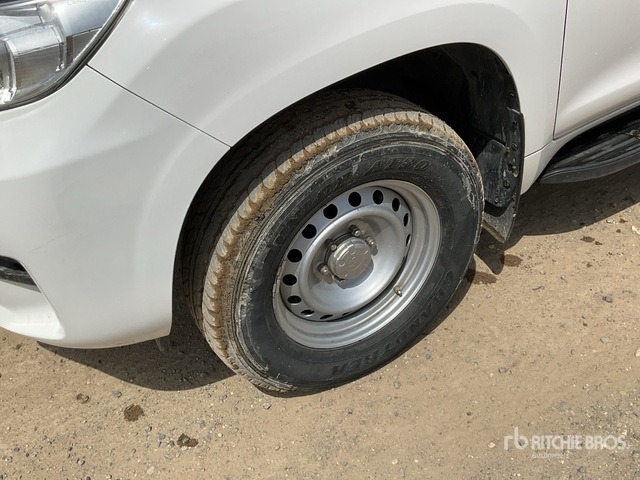 Maastur 2018 Toyota Prado 150L 4x4 SUV: pilt 6