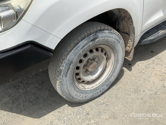 Maastur 2018 Toyota Prado 150L 4x4 SUV: pilt 6