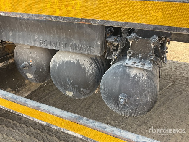 2019 Renault K440 8x4 Twin-Steer Mixer Truck - Autobetoonisegisti: pilt 4 2019 Renault K440 8x4 Twin-Steer Mixer Truck - Autobetoonisegisti: pilt 4