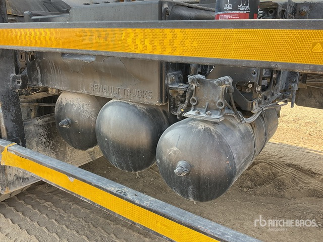 2019 Renault K440 8x4 Twin-Steer Mixer Truck - Autobetoonisegisti: pilt 4 2019 Renault K440 8x4 Twin-Steer Mixer Truck - Autobetoonisegisti: pilt 4