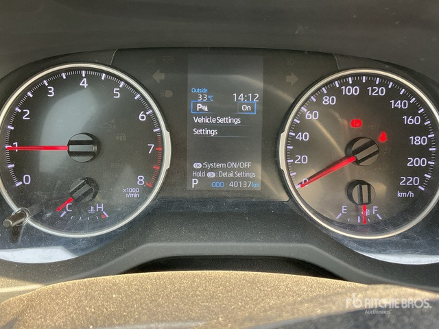 2019 Toyota RAV4 4WD SUV - Maastur: pilt 3 2019 Toyota RAV4 4WD SUV - Maastur: pilt 3