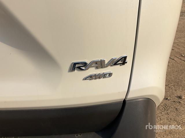 2019 Toyota RAV4 4WD SUV - Maastur: pilt 4 2019 Toyota RAV4 4WD SUV - Maastur: pilt 4