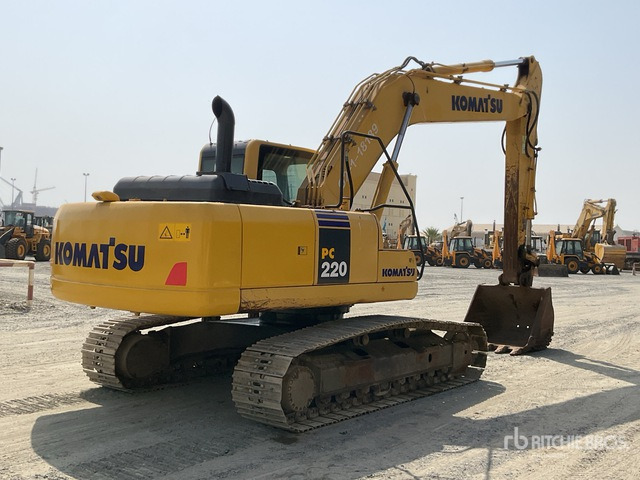 2020 Komatsu PC220-8M0 - Lintekskavaator: pilt 3 2020 Komatsu PC220-8M0 - Lintekskavaator: pilt 3