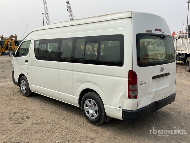 2018 Toyota Hiace 4x2 15-Seat Mini Bus - Buss: pilt 3 2018 Toyota Hiace 4x2 15-Seat Mini Bus - Buss: pilt 3