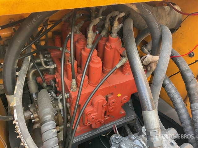 Hyundai Robex 210W-9S - Ratastel ekskavaator: pilt 5 Hyundai Robex 210W-9S - Ratastel ekskavaator: pilt 5