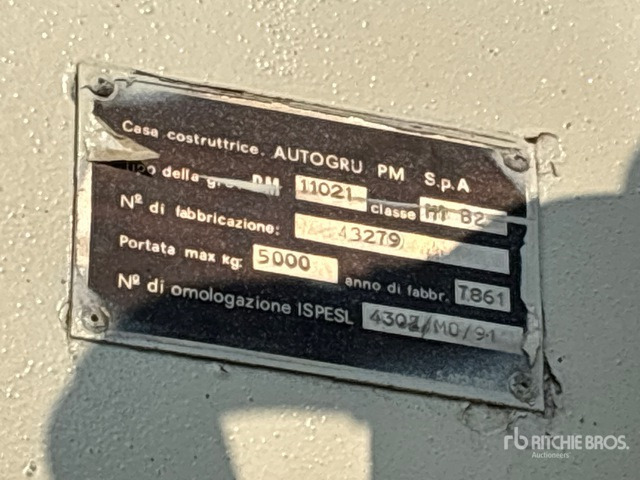 Iveco 110-17 Flatbed Truck with Crane - Madelveok/ Platvormveok, Kraanaga veoauto: pilt 5 Iveco 110-17 Flatbed Truck with Crane - Madelveok/ Platvormveok, Kraanaga veoauto: pilt 5