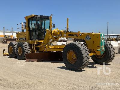 KOMATSU GD825A-2 - Teehöövel: pilt 4 KOMATSU GD825A-2 - Teehöövel: pilt 4