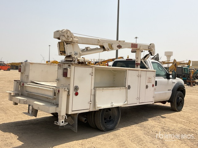 2006 Ford F550XL SUPER DUTY 4x2 Service Truck - Kommunaal-/ Erisõiduk: pilt 4 2006 Ford F550XL SUPER DUTY 4x2 Service Truck - Kommunaal-/ Erisõiduk: pilt 4