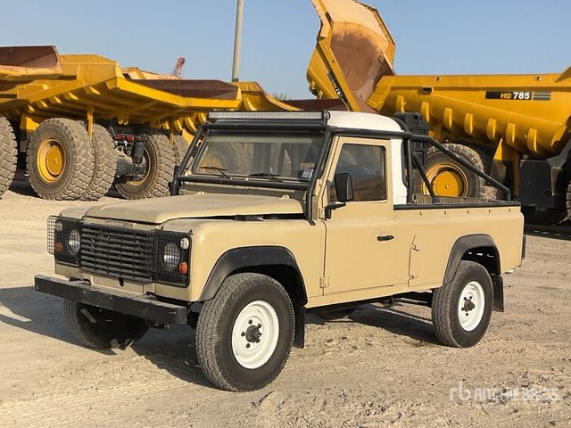 Land Rover Defender 110 - Pikap: pilt 1 Land Rover Defender 110 - Pikap: pilt 1