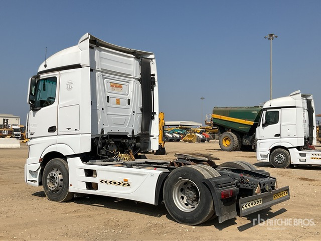 2012 Mercedes-Benz Actros 1842 4x2 S/A Sleeper Truck Tractor - Sadulveok: pilt 3 2012 Mercedes-Benz Actros 1842 4x2 S/A Sleeper Truck Tractor - Sadulveok: pilt 3