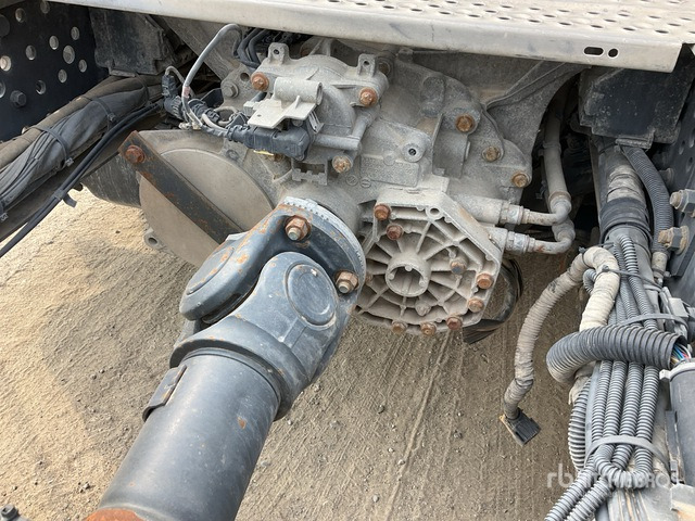 2014 Mercedes-Benz Actros 1843LS 4x2 S/A Sleeper Truck Tractor - Sadulveok: pilt 5 2014 Mercedes-Benz Actros 1843LS 4x2 S/A Sleeper Truck Tractor - Sadulveok: pilt 5