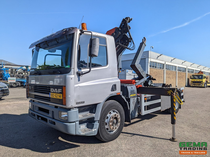 DAF 75.240 4x2 Dagcab Euro1 - Haakarm 14T + Palfinger PK11000 - Afstandsbediening - Konkstõstukiga veoauto, Kraanaga veoauto: pilt 1 DAF 75.240 4x2 Dagcab Euro1 - Haakarm 14T + Palfinger PK11000 - Afstandsbediening - Konkstõstukiga veoauto, Kraanaga veoauto: pilt 1