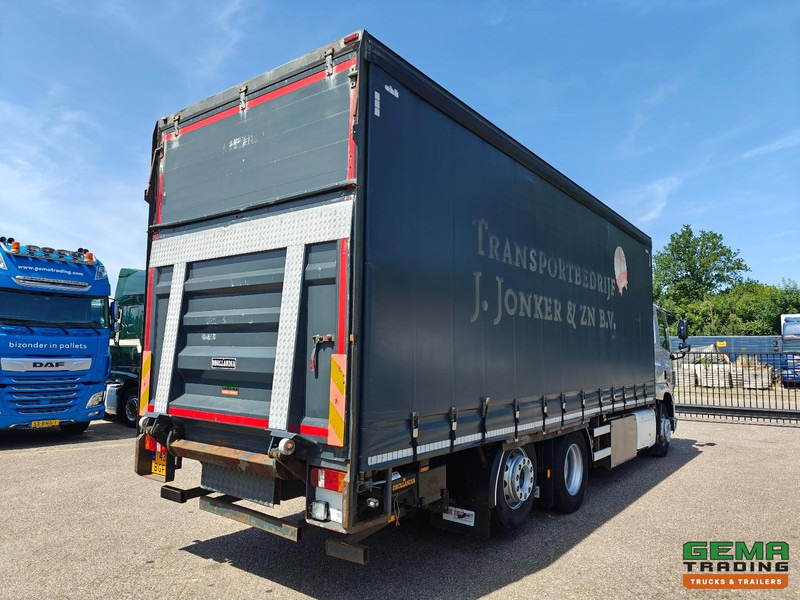 DAF CF 400 FAN 6x2/4 SpaceCab Euro6A - Schuifzeilenbak 7.7m + Laadklep 2000kg - HH Vloer - AanhangerKoppeling - Tent veoauto: pilt 4 DAF CF 400 FAN 6x2/4 SpaceCab Euro6A - Schuifzeilenbak 7.7m + Laadklep 2000kg - HH Vloer - AanhangerKoppeling - Tent veoauto: pilt 4